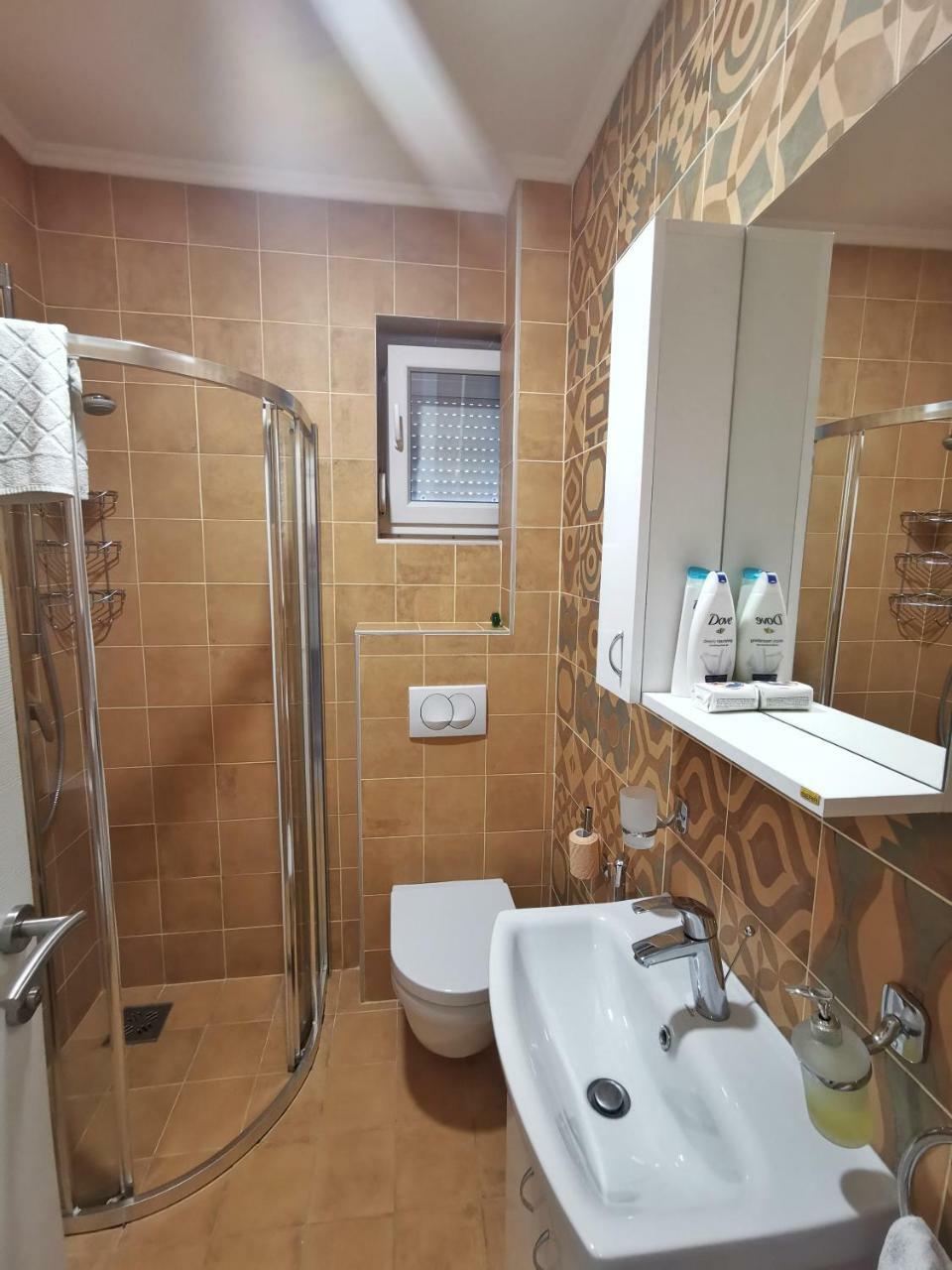 Apartments Villa Vera Tivat Zewnętrze zdjęcie